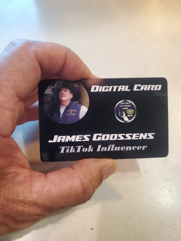 Custom NFC Bustiness Cards - Image 2